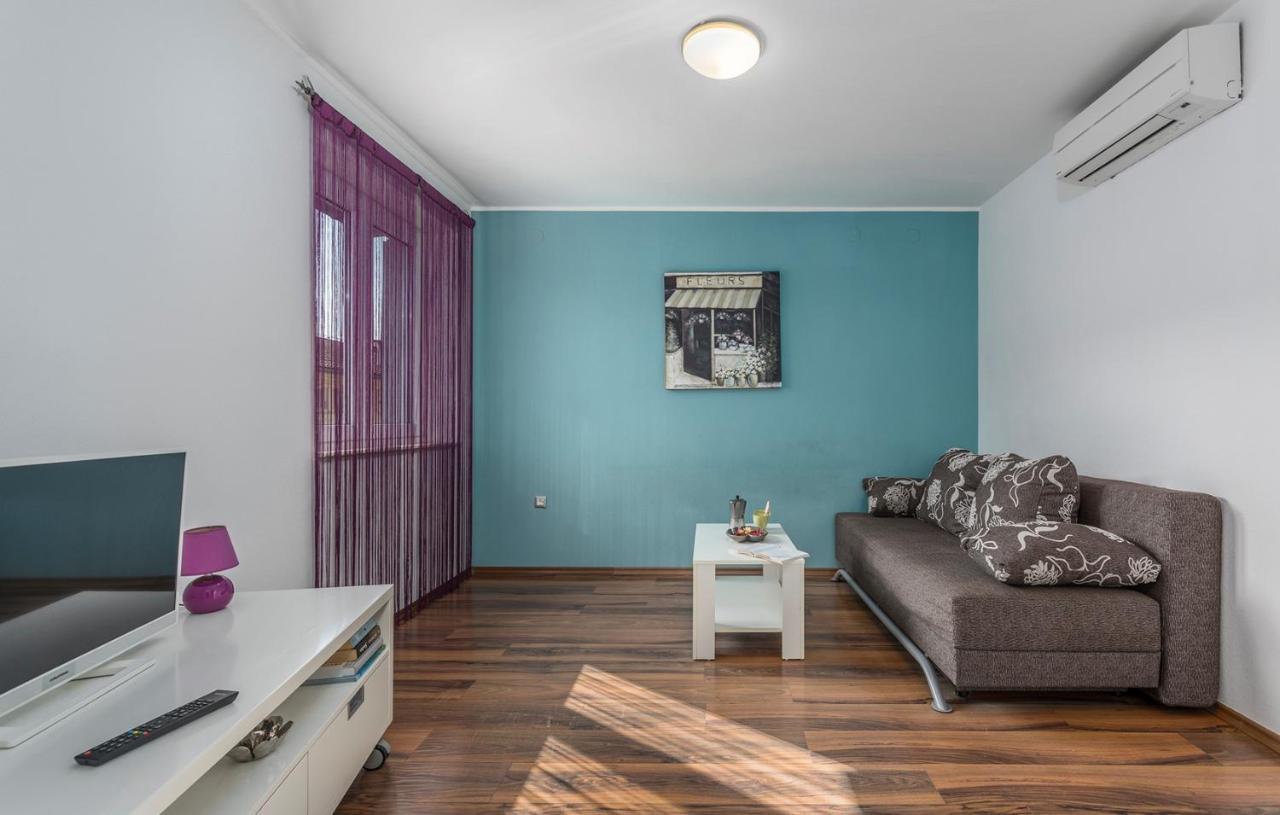 Apartment Marino ポレッチ 部屋 写真